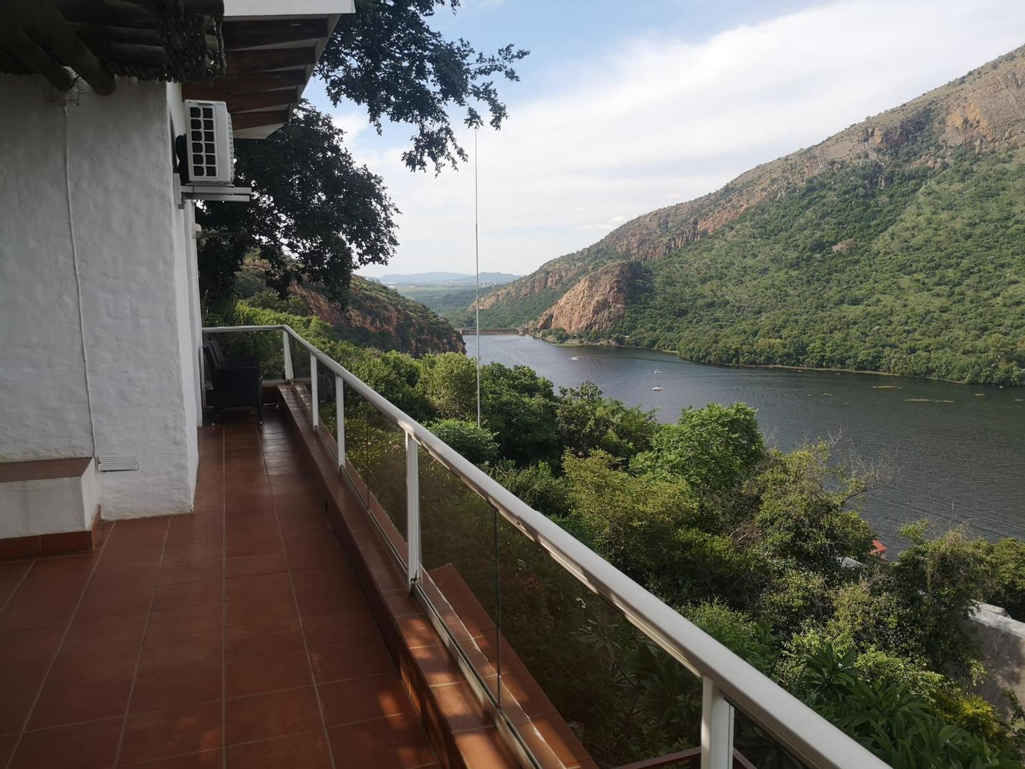 Letamong Bed & Breakfast Hartbeespoort Room photo
